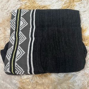 NWT Billabong size S fringed cardigan (Swipe to see picture)